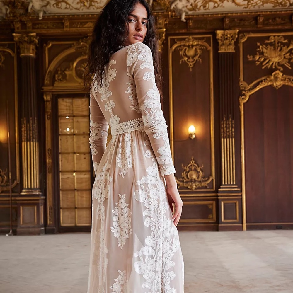 For Love & Lemons Temecula Maxi Dress size SMALL in IVORY - Picture 5 of 9